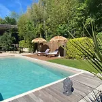 De Fenouil, Piscine, Parc, 3 étoiles Сasa de vacaciones