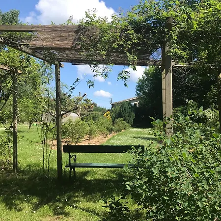 Hébergement de vacances De Fenouil, Piscine, Parc, 3 étoiles *