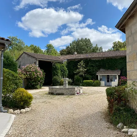 Hébergement de vacances De Fenouil, Piscine, Parc, 3 étoiles *