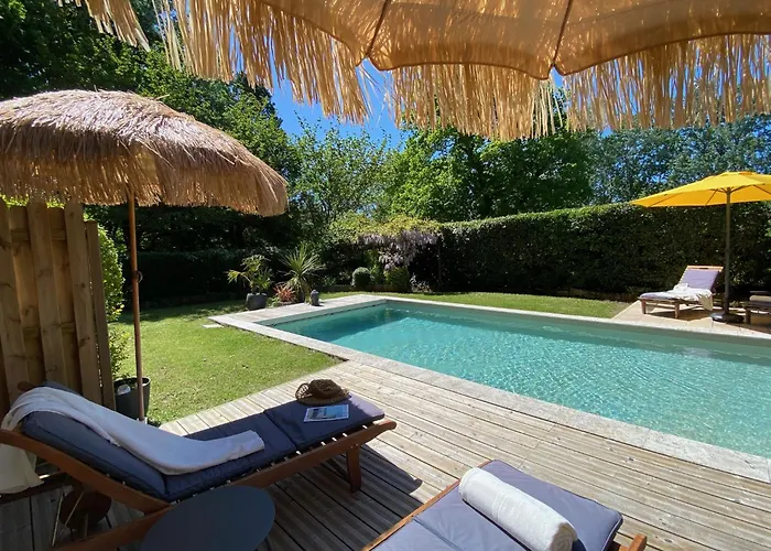 De Fenouil, Piscine, Parc, 3 Etoiles Civrac-de-Blaye