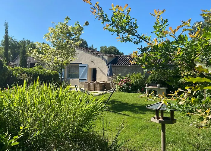 Dom wakacyjny De Fenouil, Piscine, Parc, 3 Etoiles